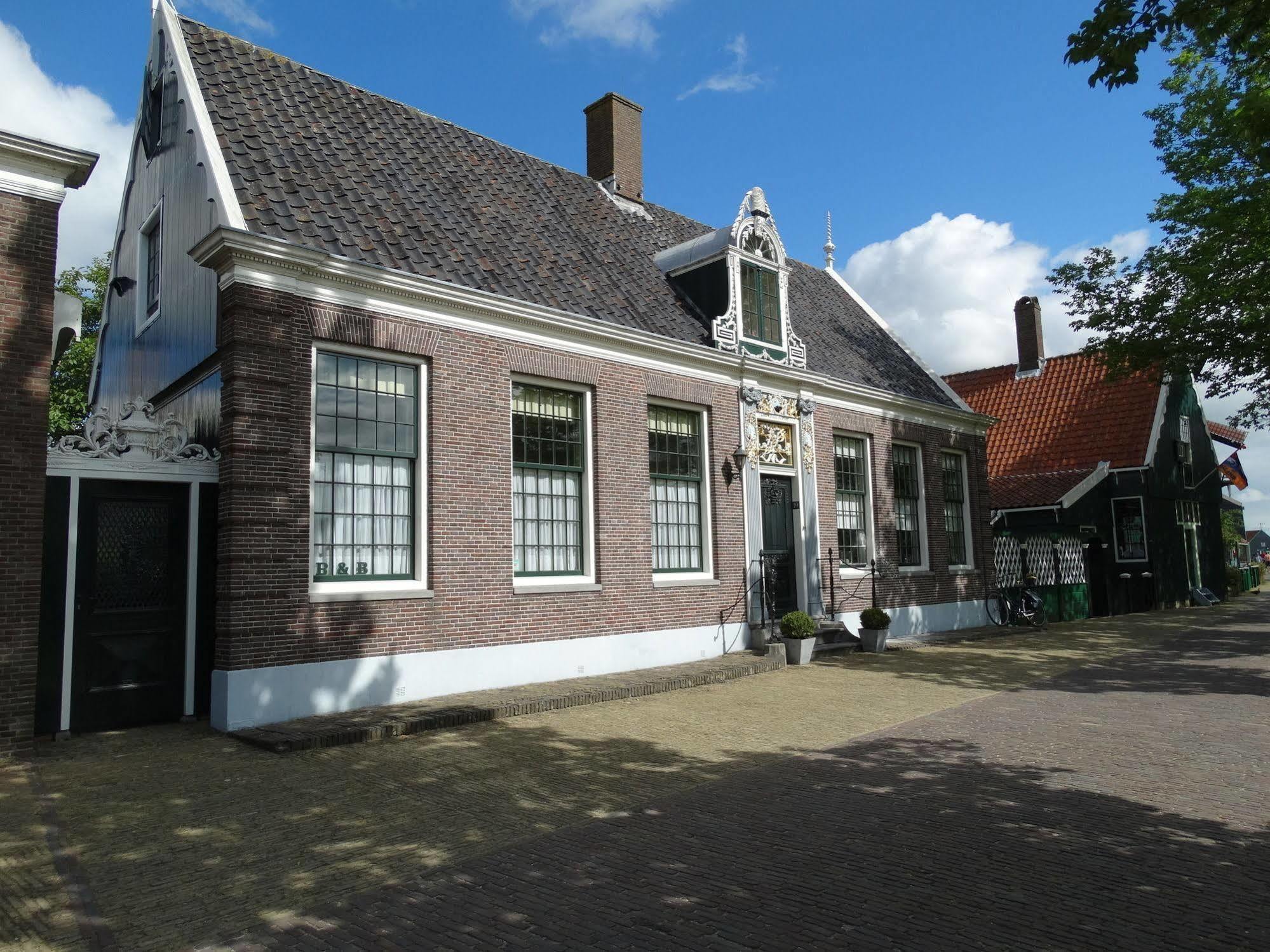 Stay Overnight At Windmill Village Zaanse Schans - Amsterdam Zaandam Exterior foto